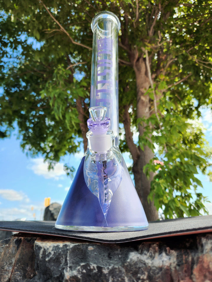 Castle Glassworks 7mm Knight Beaker 16" 16" Airdrie Vape SuperStore and Bong Shop Alberta Canada