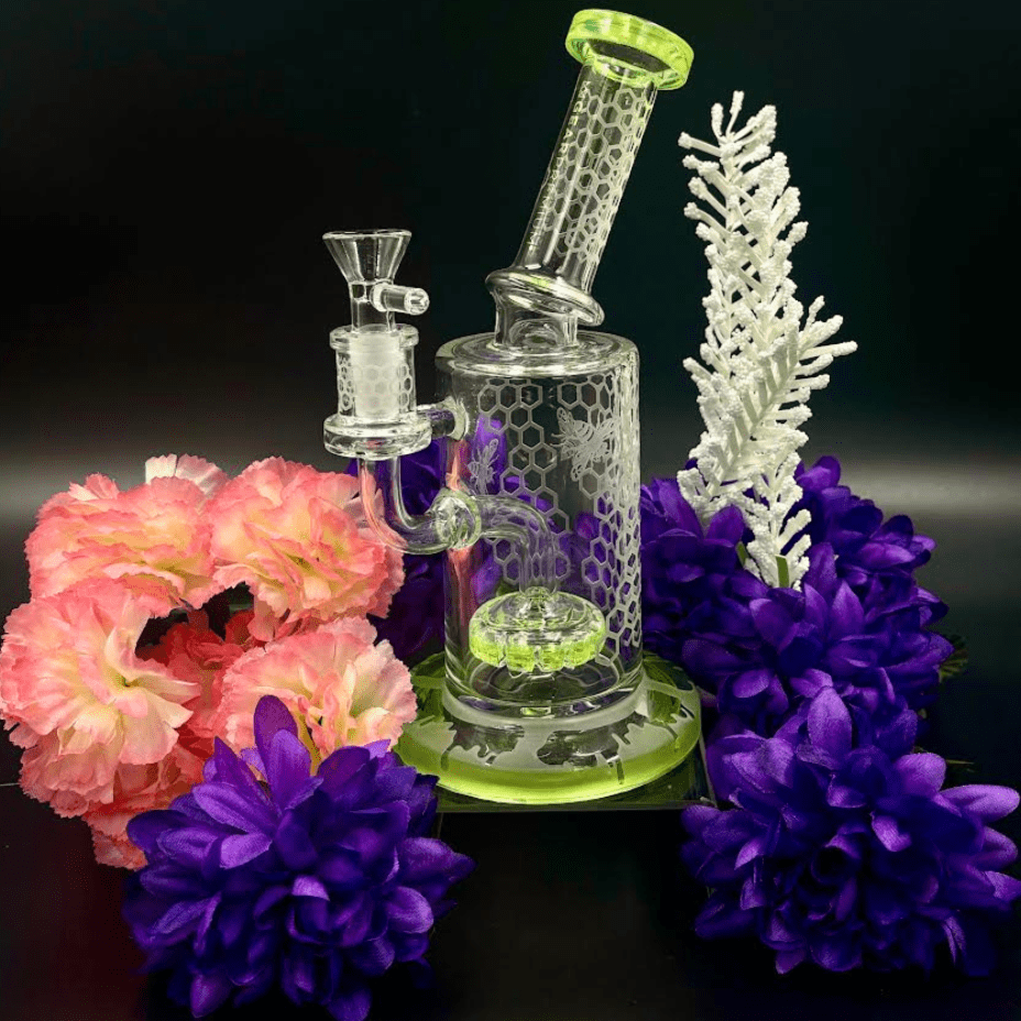 Gear Premium Swarm Concentrate Bubbler Rig 8.5" Airdrie Vape SuperStore and Bong Shop Alberta Canada