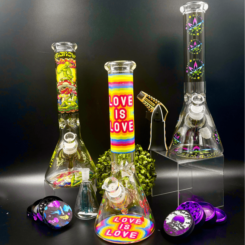 Retro 7mm Exclusive Licensed Beaker 14" Airdrie Vape SuperStore and Bong Shop Alberta Canada